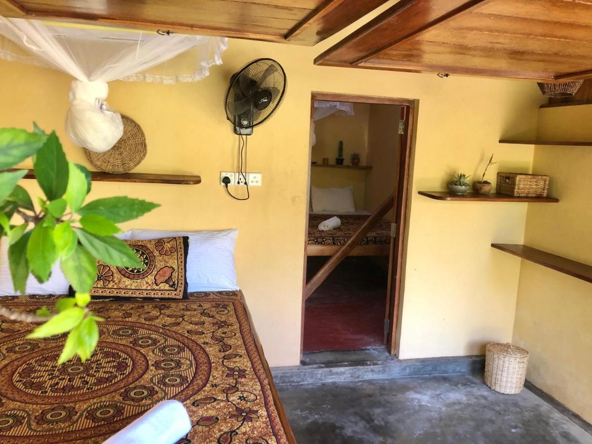 Bed and Breakfast Kite House Cafe à Kalpitiya Extérieur photo
