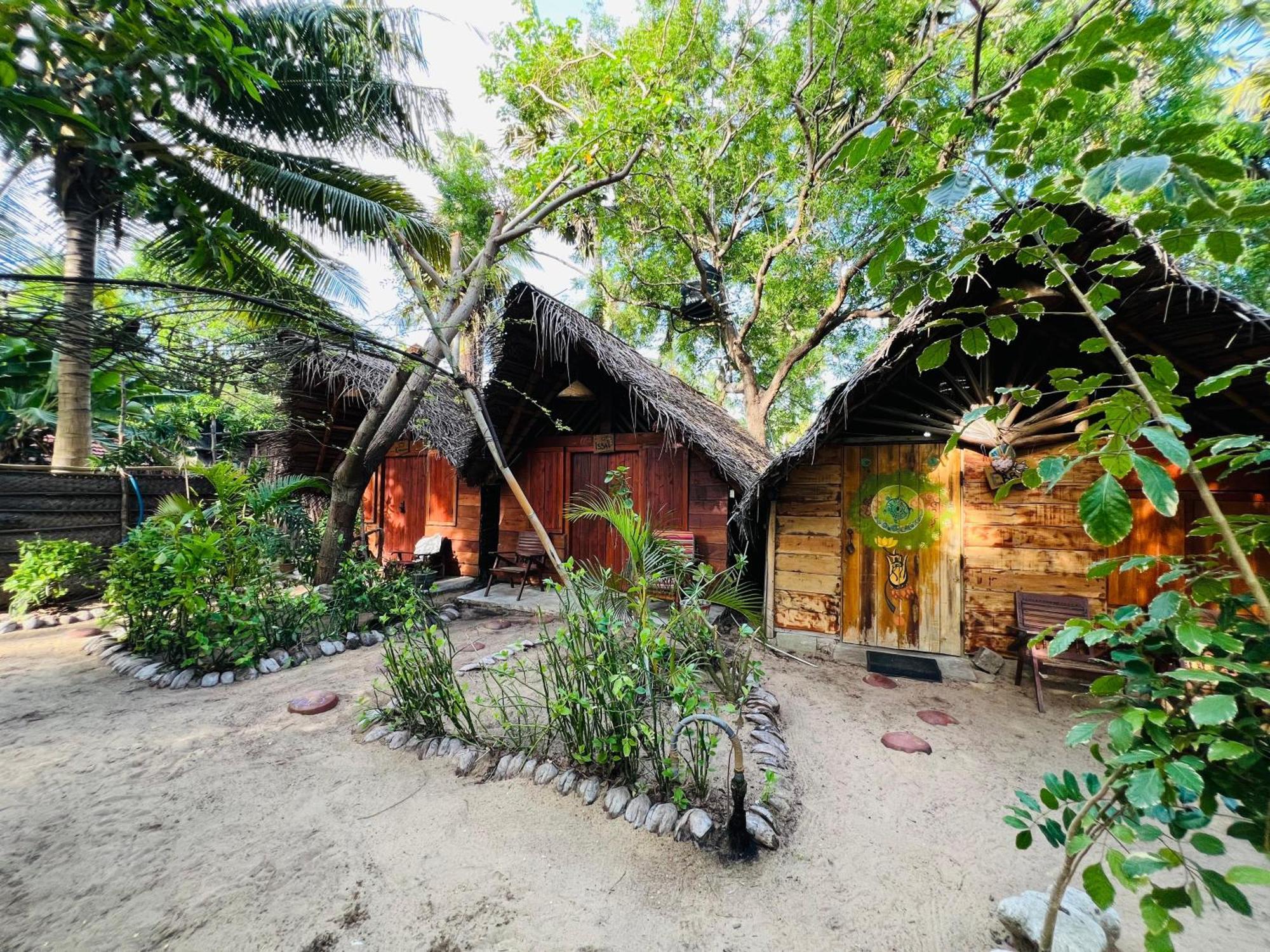 Bed and Breakfast Kite House Cafe à Kalpitiya Extérieur photo